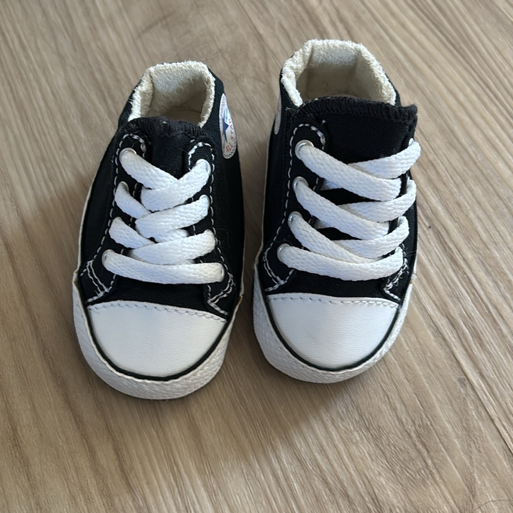 Baby converse - Picture 2 of 5